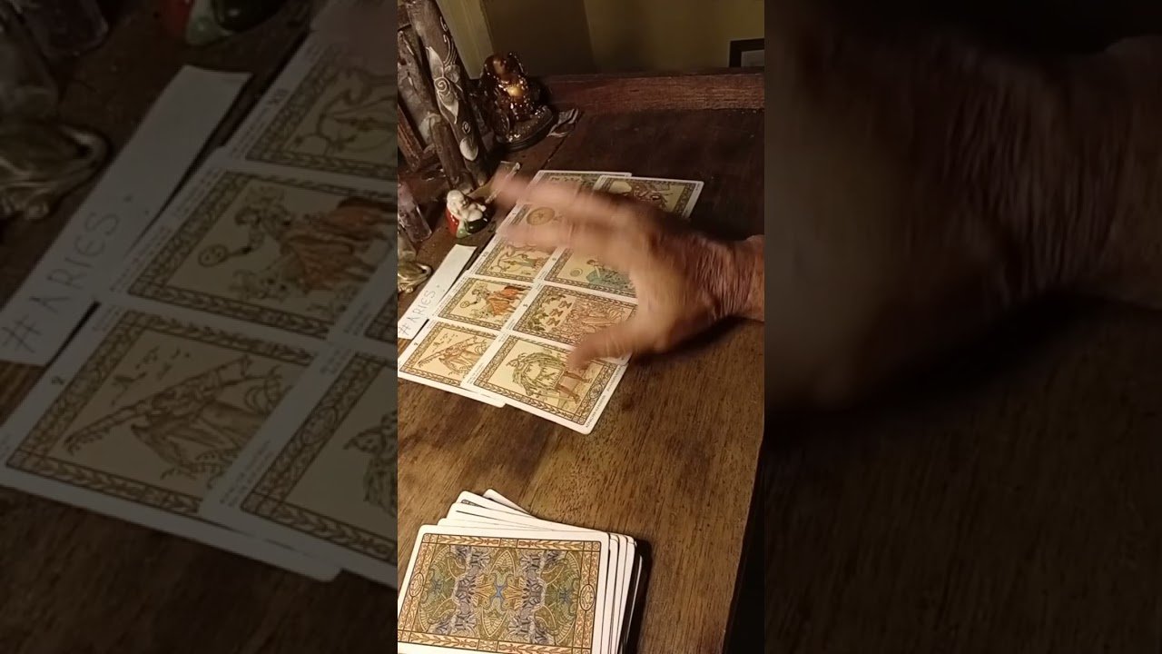 No momento, você está visualizando Previsões para todos os Signos no Tarot para o dia 1° de Novembro de 2025.#tarot