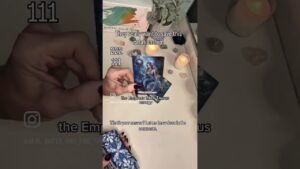 Leia mais sobre o artigo The ball is in your court!  #tarot  #tarotreading  #shorts ❤️￼