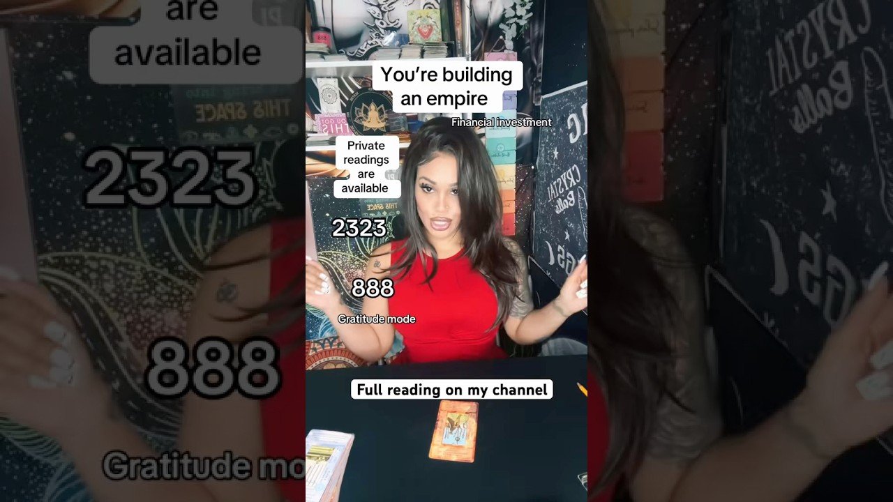 No momento, você está visualizando the universe is crowning you as the chosen one for success #tarot #shorts