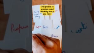 Leia mais sobre o artigo Who.is missing u? Find out NOW 💯  #tarot #short #youtube #love #tarotreader #shorts