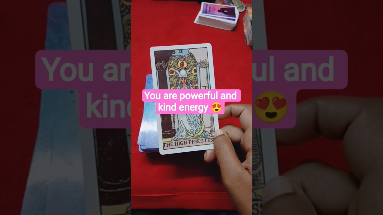 No momento, você está visualizando You are powerful and kind energy 😍🙏 #tarot #tarotreading #ytshort 🧚💯💞