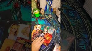 Leia mais sobre o artigo ОХОТНИК ЗА ПРИКЛЮЧЕНИЯМИ#shorts #таро #гадание #предсказание #tarot