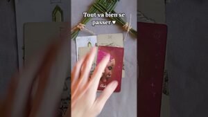 Leia mais sobre o artigo 🔮 Tout va bien se passer 👍 #cartomancie #tarot #predictions  #guidance #oracle #voyance #medium
