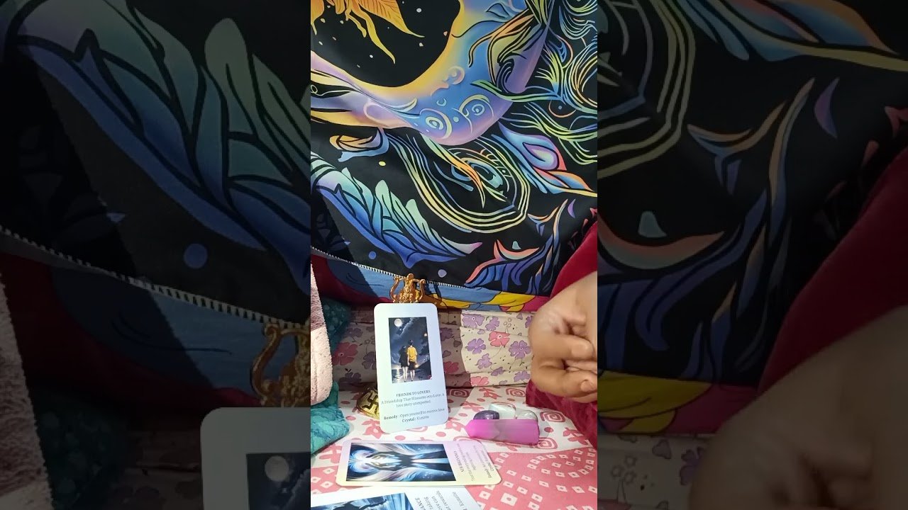 No momento, você está visualizando অজান্তেই ভালোবাসে তাই খোঁজে আজও চায়🧿🙏🥰@MUHURTERDAKEAMISANGITA789 #reunion #tarot #love #divine🛡️💕💖