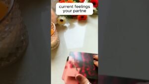 Leia mais sobre o artigo current feeling #shortsfeed #tarot #viralvideo #tarotreading #viralshort #shortsviral #shortsvideo