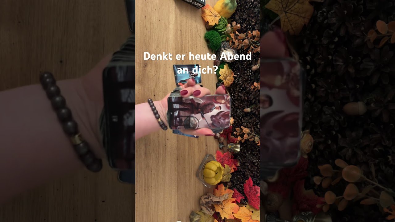 No momento, você está visualizando Denk dein ❤️-Mensch heute Abend an dich? #liebe #Tarot #Short #soulmate