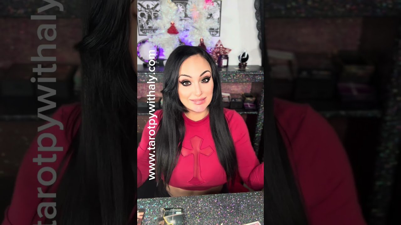 No momento, você está visualizando Leo Will You Have a New Year’s Kiss? Tarot Prediction 2025- 2026