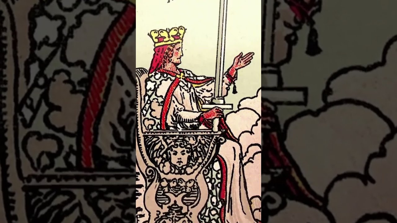 No momento, você está visualizando Queen of Swords | Tarot Original 1909 Flip Through #tarot #short