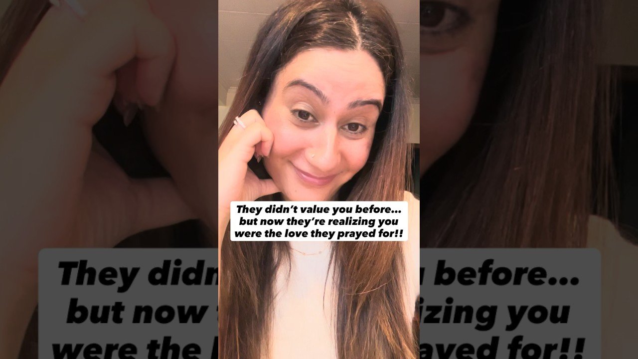 No momento, você está visualizando They didn’t value you before but now they realise you were the love they prayed for 🙏