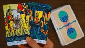 Leia mais sobre o artigo ❤️ Co ON/ONA czuje TERAZ w głębi serca przez Ciebie? #tarot #wróżby