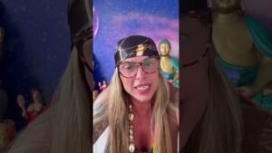 Leia mais sobre o artigo Conselho da CIGANA pra esse inicio de Ano!#tarot