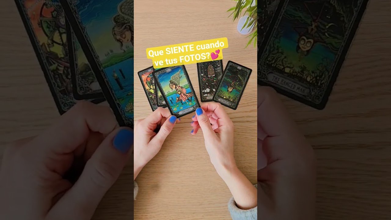 No momento, você está visualizando 💕QUE SIENTE cuando ve tus FOTOS?#horoscopo #tarot #tarotgratis #lecturacartas #tarotreading