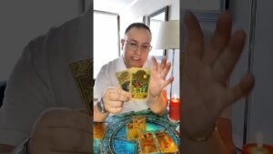 Leia mais sobre o artigo Tu EX te espía y no soporta verte feliz