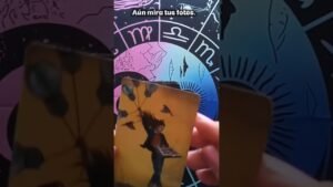 Leia mais sobre o artigo 🙏 #tarot #tarotamornuevo #tarotinteractivo #interactivo #amor #shorts #short