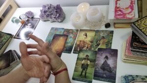 Leia mais sobre o artigo APARECIÓ UNA PRESENCIA DE OTRO PLANO EN TU LECTURA! CANALIZACIÓN