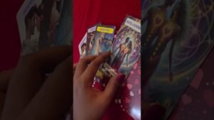 Leia mais sobre o artigo current feelings of your person 💐❤️ #tarot