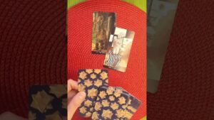 Leia mais sobre o artigo DZIŚ WSZECHŚWIAT MÓWI DO CIEBIE ŻE… #tarot #tarotreading #czytaniaindywidualne