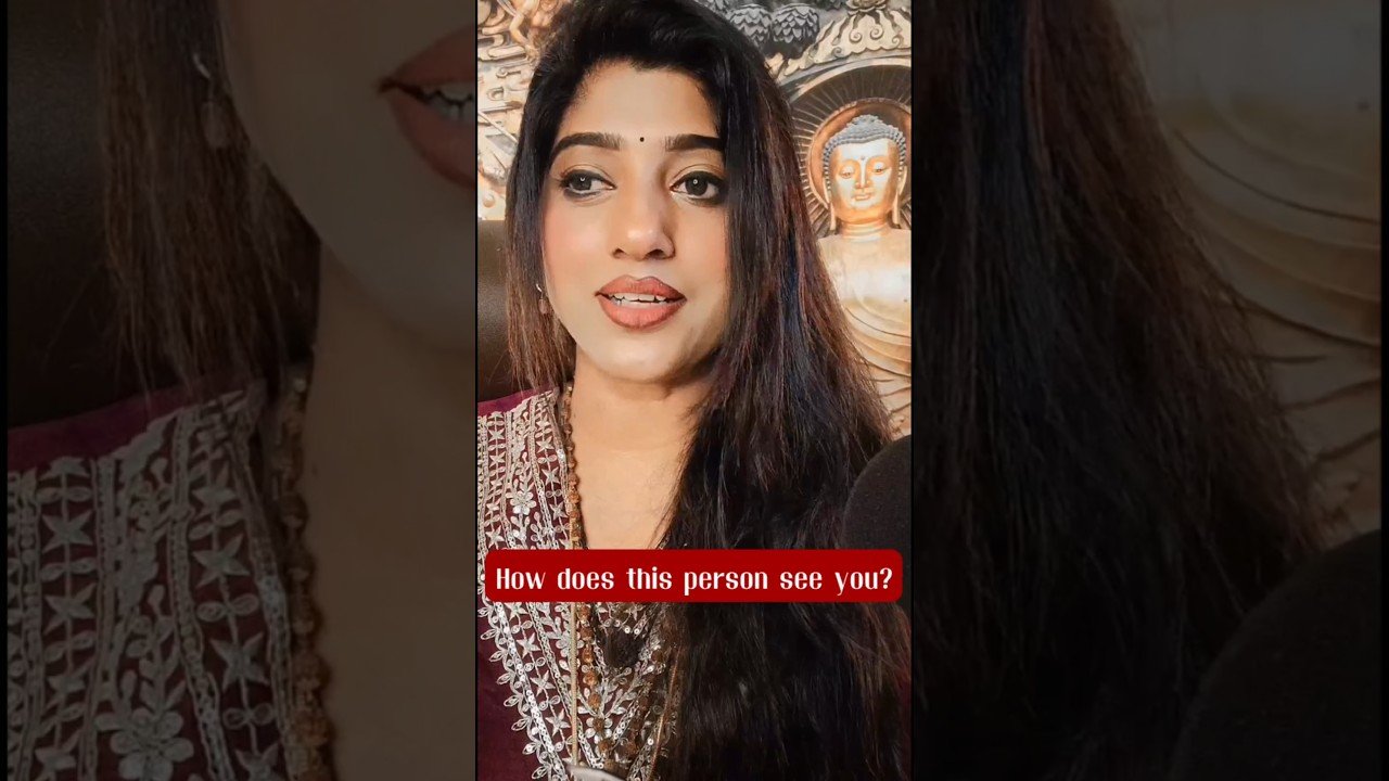 No momento, você está visualizando How Does this person see you? #tarot #shorts