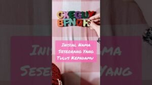 Leia mais sobre o artigo Inisial nama seseorang yang tulus kepadamu ❤️ #tarot #tarotreading #gemintangtarot