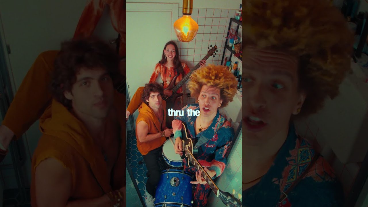 No momento, você está visualizando just a witch #tarot #tarotcards