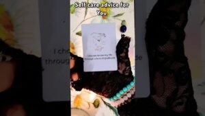 Leia mais sobre o artigo Pick a card ❤ #tarot #selfcare #shorts #manifestation