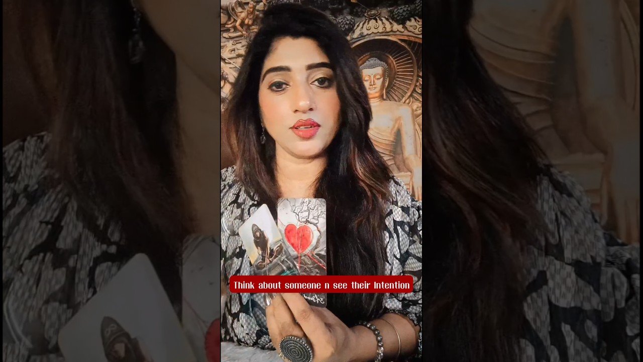 No momento, você está visualizando Think about someone n see their Intention ✨#tarot #shorts