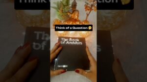 Leia mais sobre o artigo Think of a Question 🤔| The Book of Answers #tarot #tarotreading #tarotreader #universe #guidance
