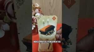 Leia mais sobre o artigo ✨🔮 O Tarô escolheu você hoje #Tarot #TarotReading #TarotDoDia #MensagemDoUniverso #Espiritualidade