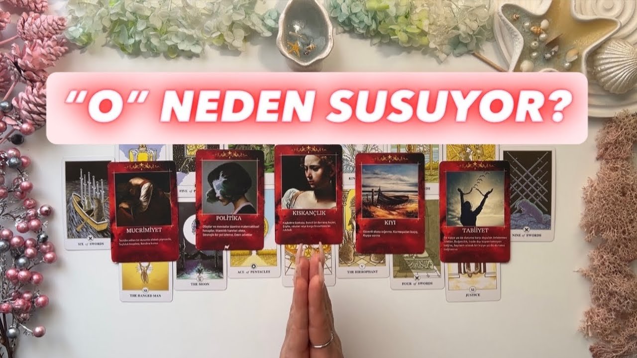 No momento, você está visualizando Aklındaki Kişi Neden Suskun? 🤫 Bu Sessizliğin Arkasındaki Gerçek Şok Edebilir! | Tarot Açılımı 🔮