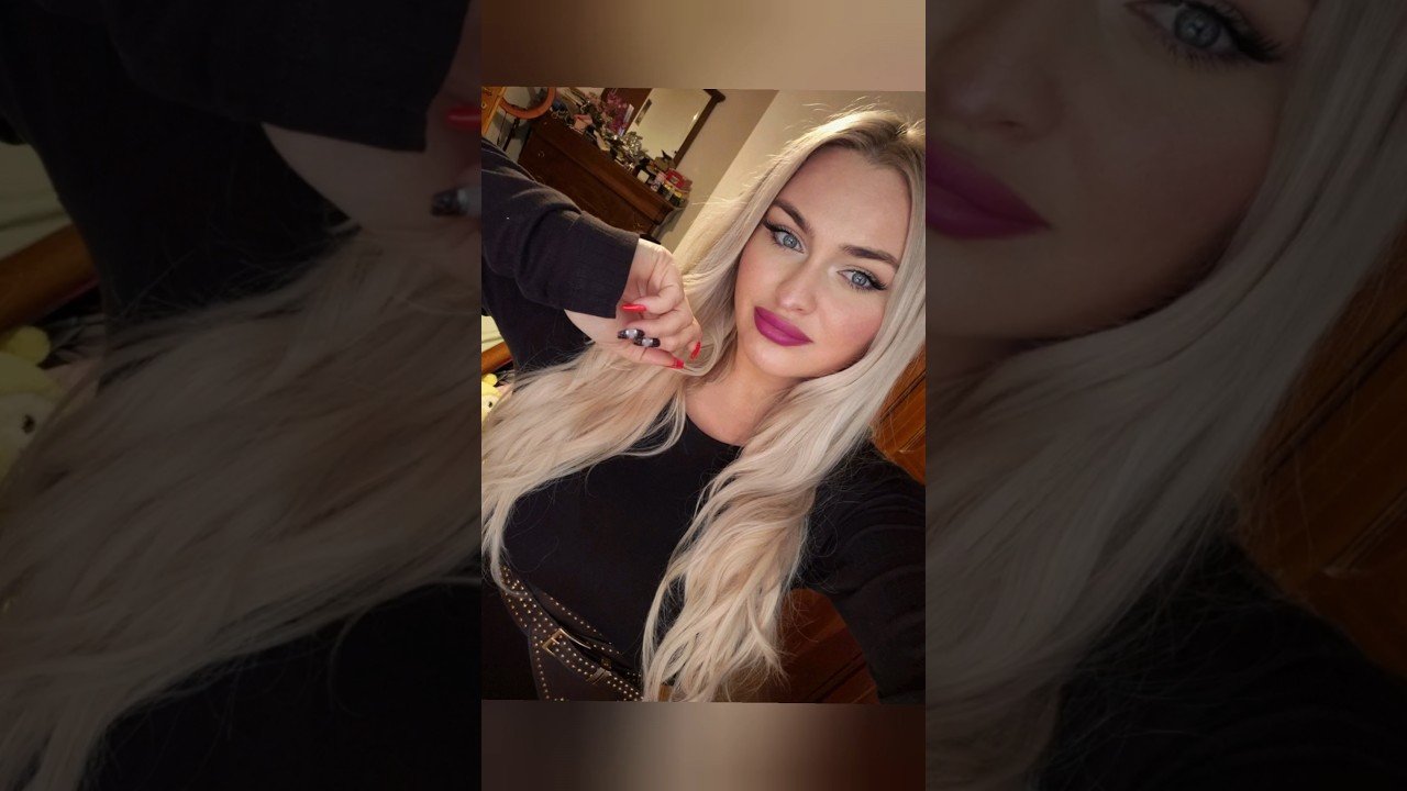 No momento, você está visualizando AUGURI DONNE! 🤪⚘️⚘️⚘️#aniriatarot #tarot