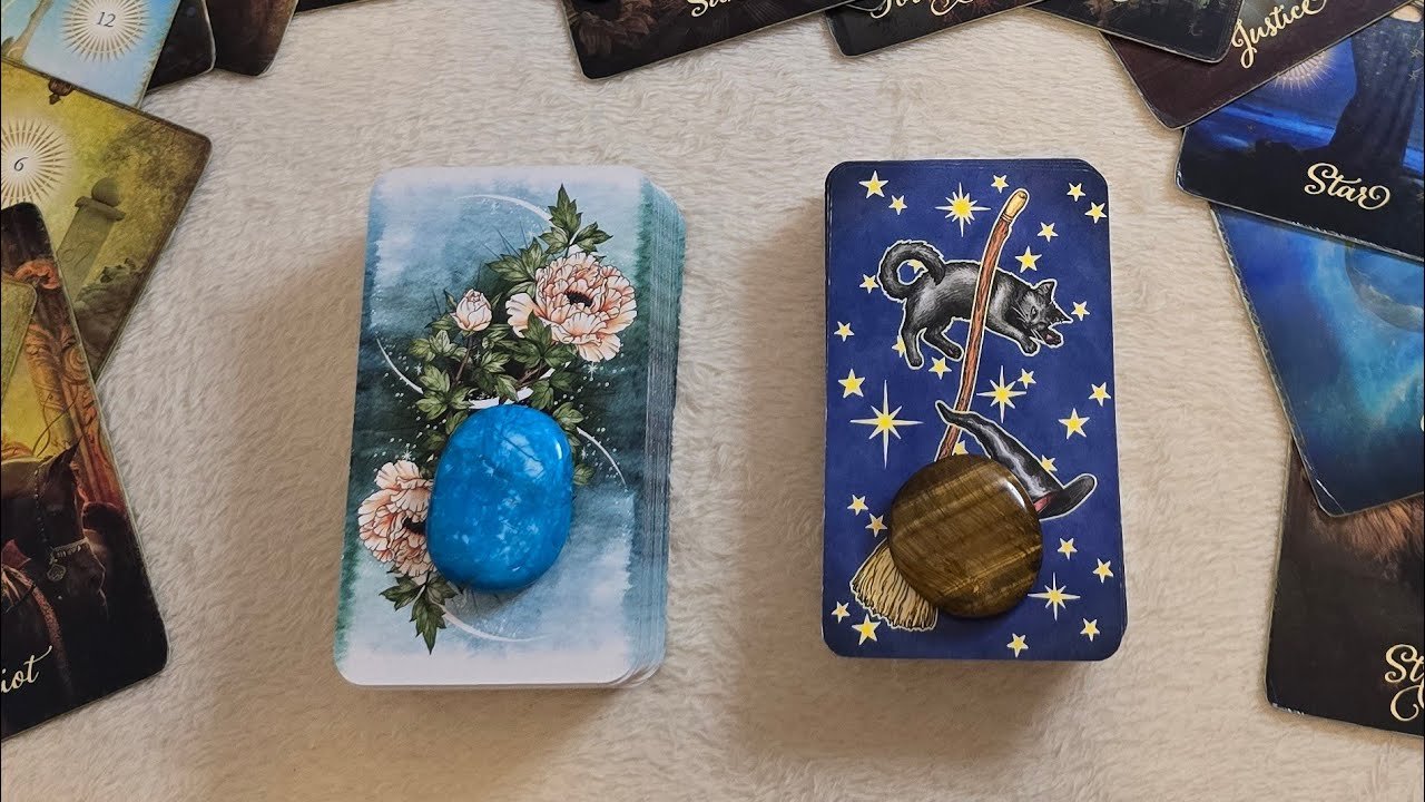 No momento, você está visualizando 💫🦋¿CÓMO TE VEN SUS OJOS?¿QUÉ LE GUSTA DE TI?🦋💫Tarot interactivo