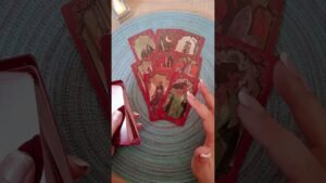 Leia mais sobre o artigo 🔥 Що станеться найближчими днями? таро розклад #shorts  #tarot  #таро