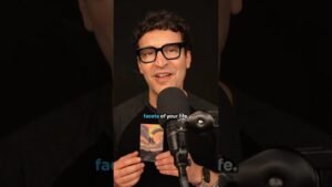 Leia mais sobre o artigo Focus on people & activities that bring you love—it will raise your frequency!  Sun, Mar. 15 #shorts