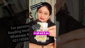 Leia mais sobre o artigo hidden feelings of partner #collectivereading #tarot #whatscomingupinlovelife #tarotonline #shorts