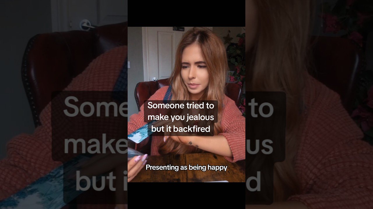 No momento, você está visualizando they’re triggered at your dignified silence 👀👑 pt2 #tarot #tarotreading