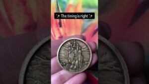 Leia mais sobre o artigo This Tarot message is for someone today…✨ “The timing is right.”