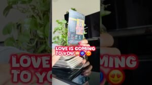 Leia mais sobre o artigo ThisApril Love Will find you 😍#ytshorts #tarotreading #shorts#tarotcardreading #viral#tarot #short