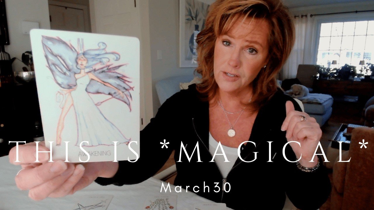Leia mais sobre o artigo Your Daily Tarot Reading : There’s MAGIC In This | Spiritual Path Guidance