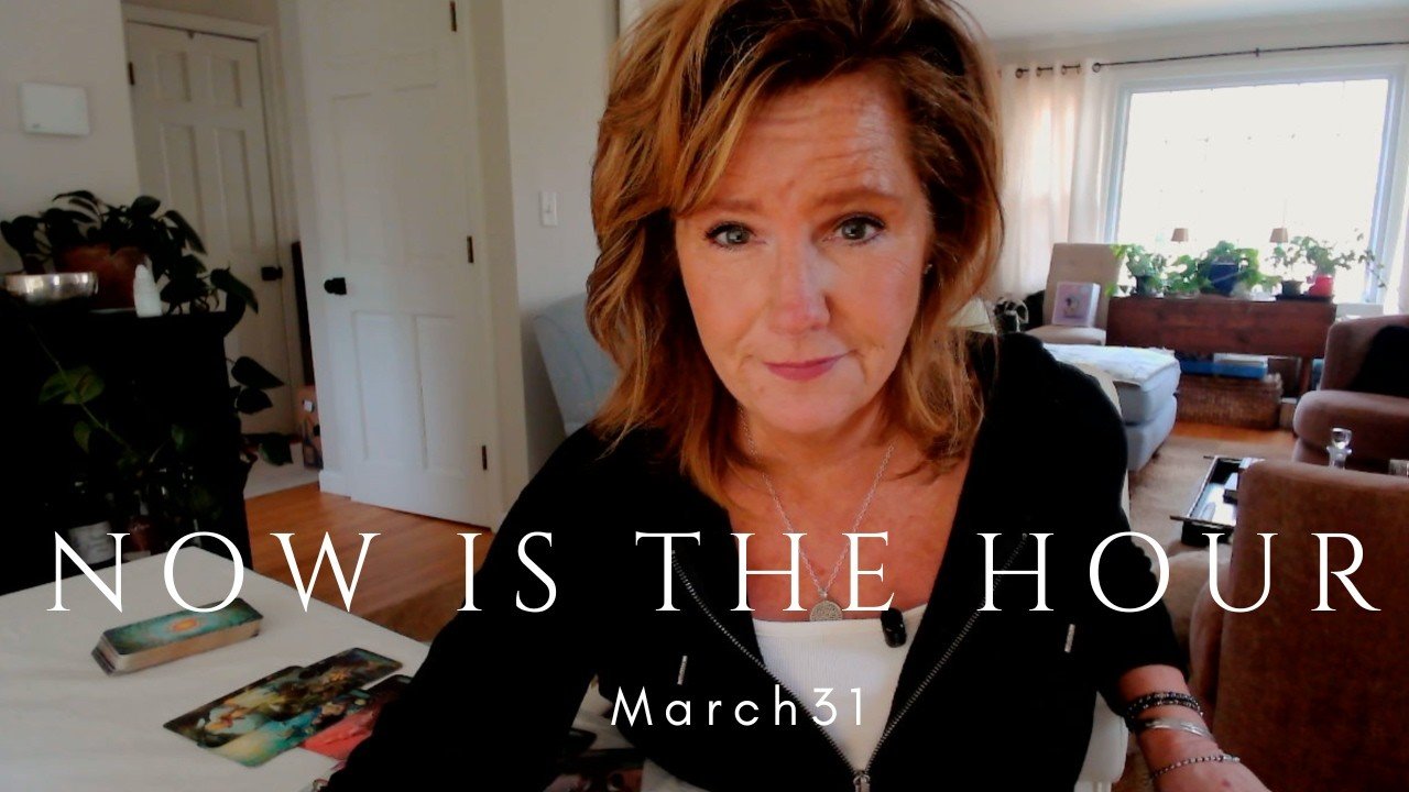 Leia mais sobre o artigo Your Daily Tarot Reading : This OPPORTUNITY Arrives In A FLASH | Spiritual Path Guidance