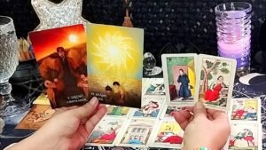 Leia mais sobre o artigo A Pessoa Trocou O Tudo Pelo Nada‼️❤️⚔️💸#cartomante #tarot #tarologo #oraculista #amor