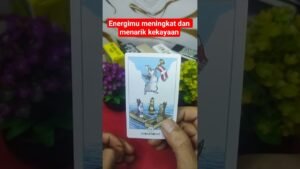 Leia mais sobre o artigo Energimu meningkat dan menarik kekayaan#tarot #tarotreading #shots