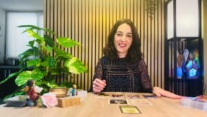 Leia mais sobre o artigo QUÉ DECISIÓN ME TRAE EL DESTINO  🤔 TAROT INTERACTIVO 🪷