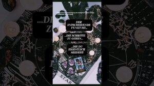 Leia mais sobre o artigo ÷ ÷ WAS ÷ REDEST DU DIR AUS? #liaranova #tiktok #tarot