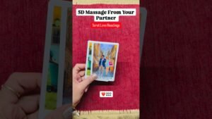 Leia mais sobre o artigo 5D Massage From Your Partner ❤️#tarotshorts #tarot #youtubeshorts
