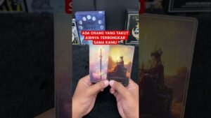 Leia mais sobre o artigo ADA ORANG YANG TAKUT AIBNYA TERBONGKAR SAMA KAMU #tarot #tarotreading