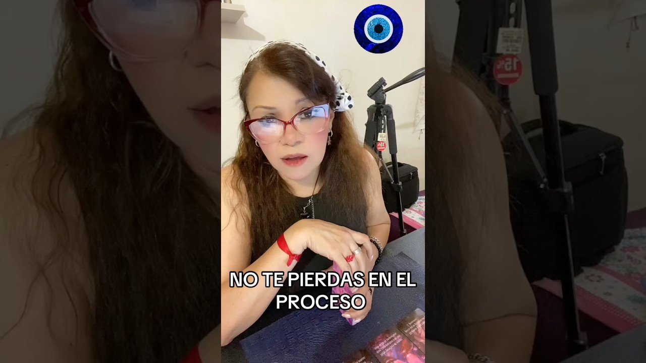 No momento, você está visualizando Alguien #tarot #eloraculodemarialuna