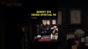 Leia mais sobre o artigo BANGKITNYA ENERGI SPIRITUAL MU #bangkit #spiritual #kimacan #masjawir #ramalan #tarot #penerawangan