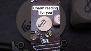 Leia mais sobre o artigo Charm reading for you #tarot #tarotreading #fortunetelling