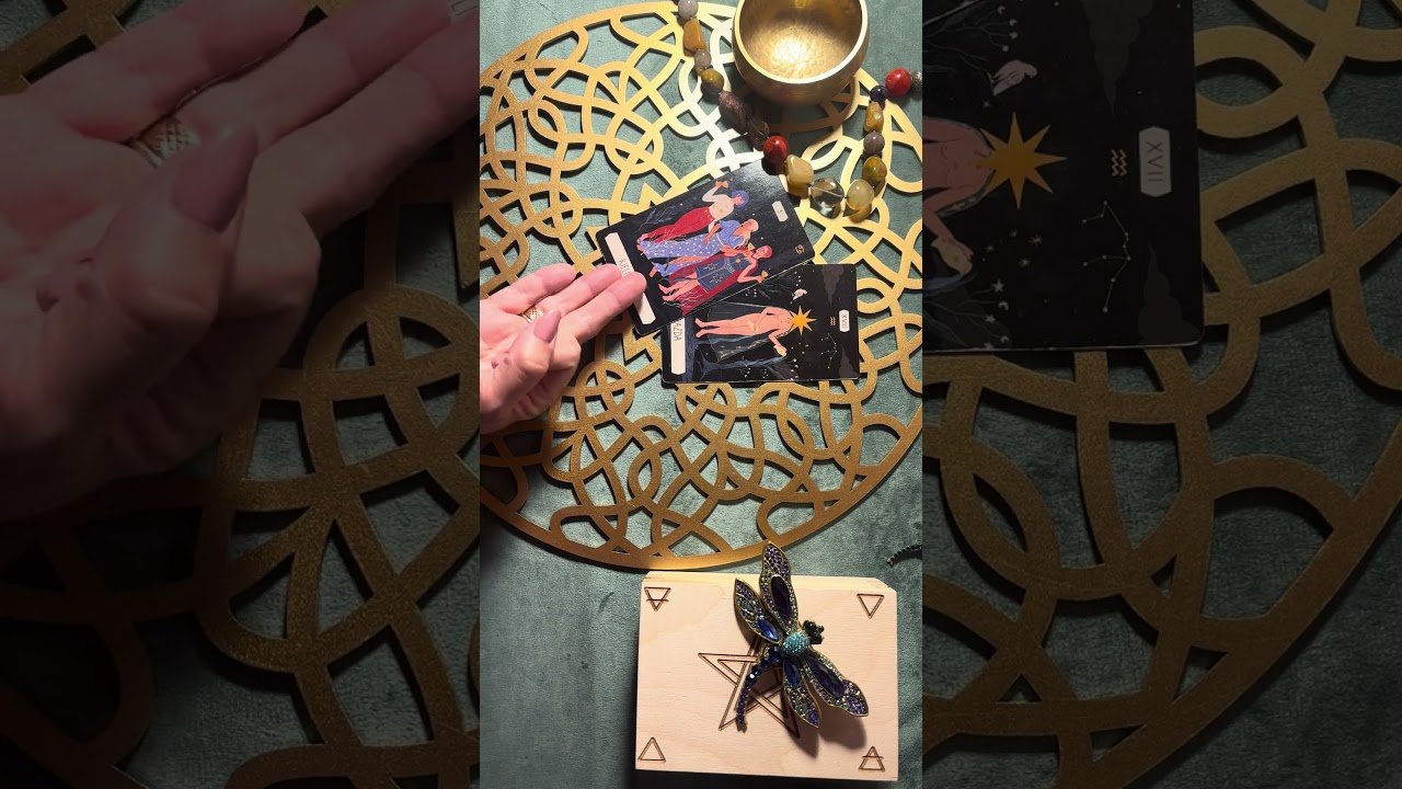No momento, você está visualizando CO DO CIEBIE IDZIE W TYM TYGODNIU 😘 #shortsvideo #shortvideo #shortsviral #tarot #wróżba