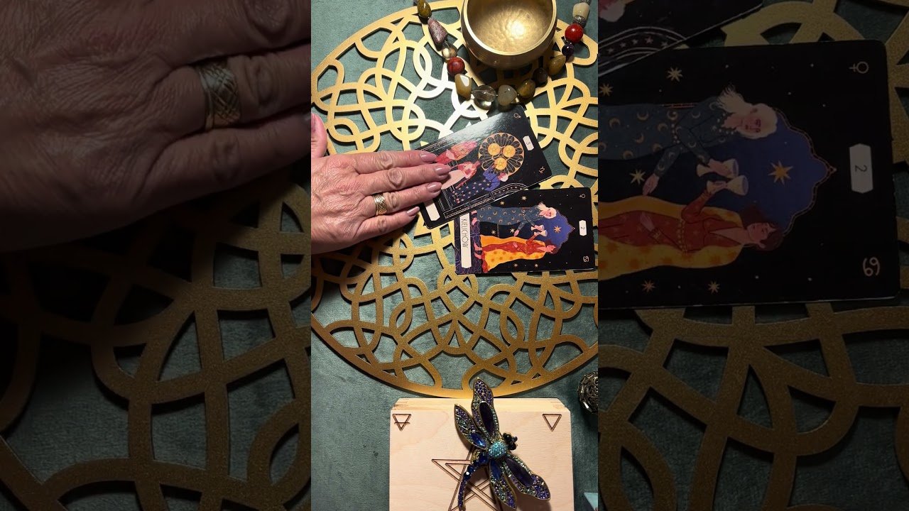 No momento, você está visualizando CO ON PLANUJE 😘 #shortsvideo #shortsviral #shortvideo #tarot #wróżba #tarotreading #tarotcards